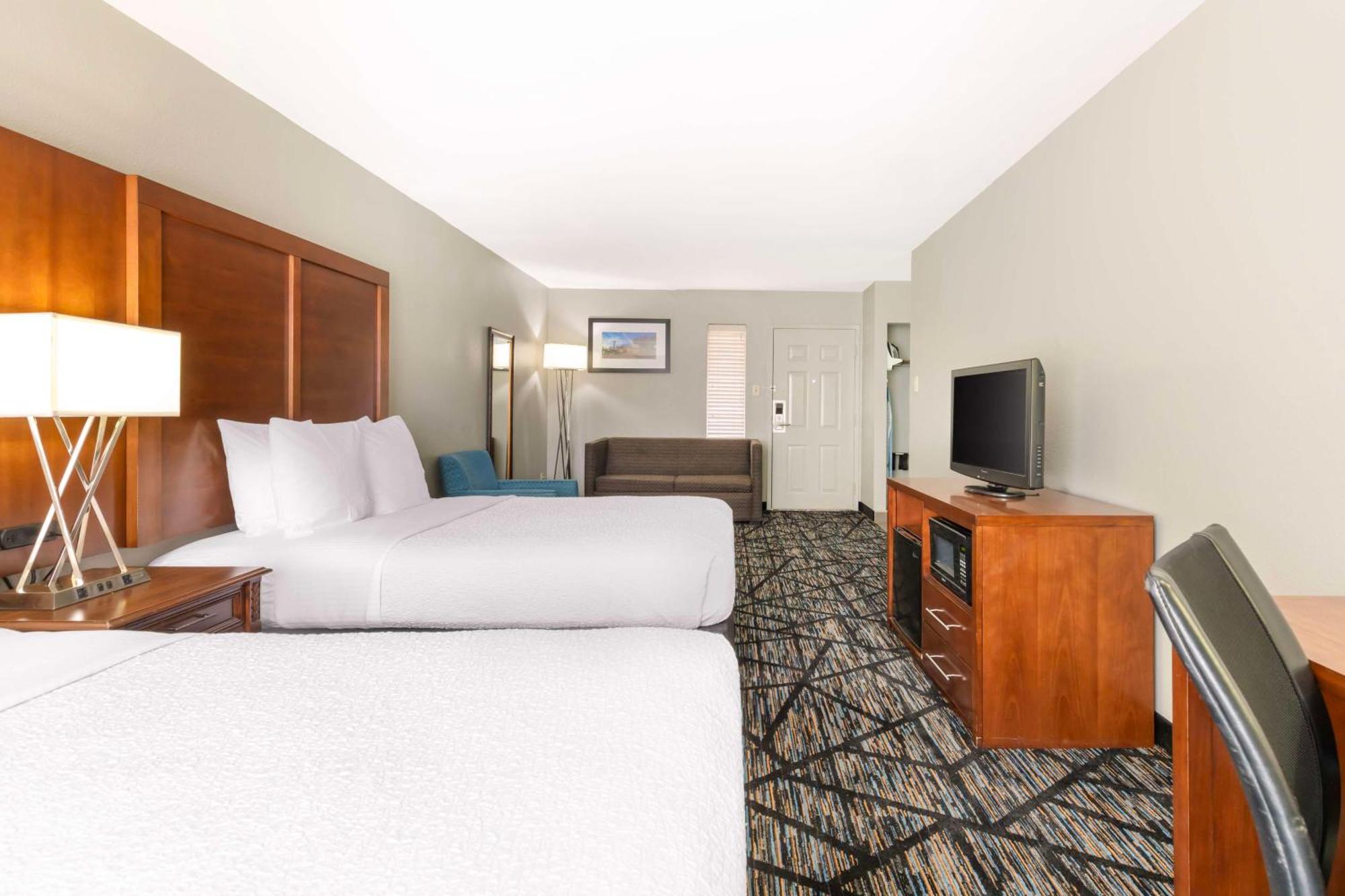 Best Western Near Lackland Afb Seaworld San Antonio Exteriör bild